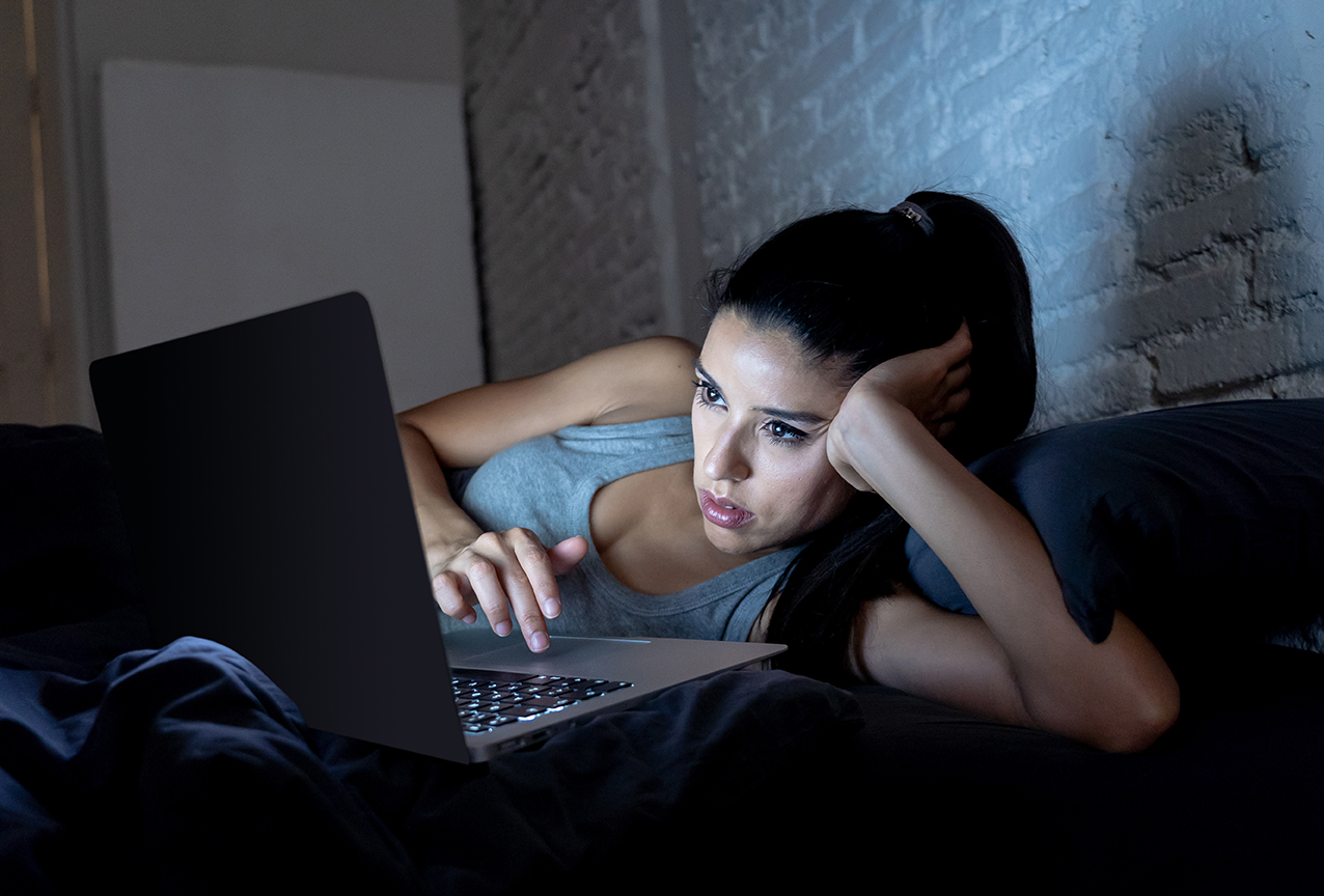 Internet addiction: symptoms, diagnosis and treatment
